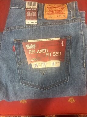 Levi's 550 Relaxed Fit Jeans - Light Blue